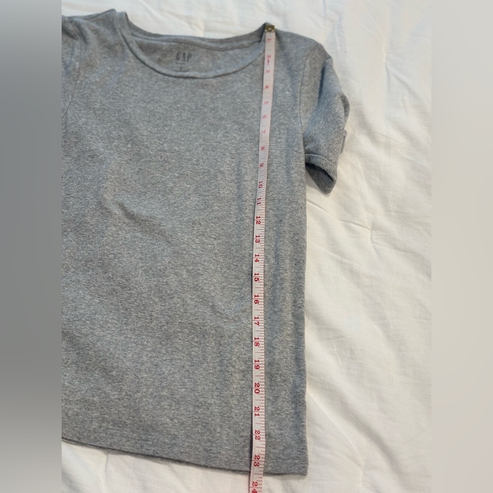 GAP Heather Gray Modern Tee - Short Sleeve - Picture 5 of 7